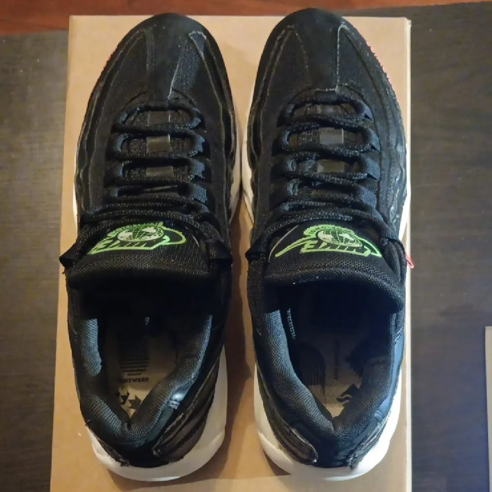 Nike Air Max 95 Rare SE (2020) Worldwide Pack Mens 8 Womens 9.5 EUC - Picture 6 of 9